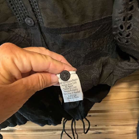 EUC Johnny Was Black Eyelet Jacket Blouse - Picture 4 of 8